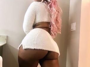 beautiful-female-escorts-in-richmond-va