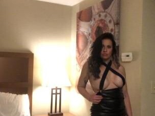 elizabeth-female-escorts-in-sacramento-ca