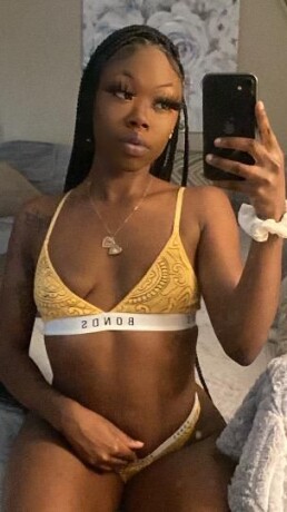 female-escorts-in-baltimore-md-279-235-0693-big-3