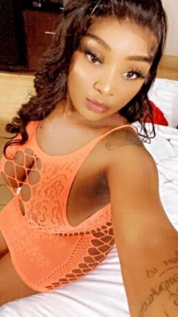 rubii-foxx-female-escorts-in-mobile-al-615-522-6288-big-1